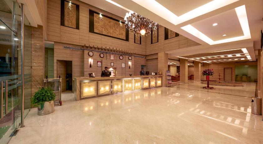 JP Hotel - image 2