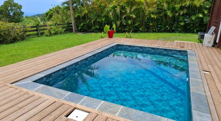 Photo of Chalet vue mer, piscine - Agoda Discount Booking