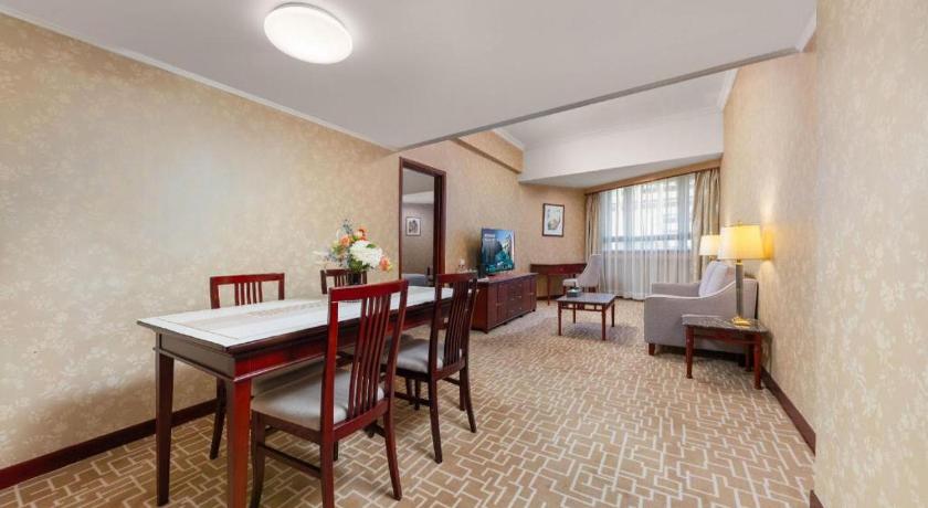 Century Plaza Hotel - image 34