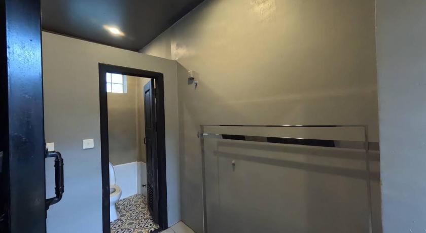 White Rabbit Hostel - image 5