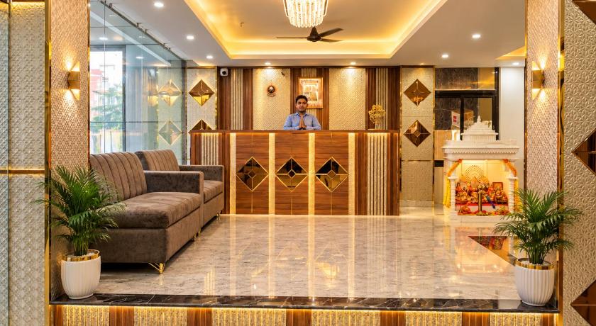 Hotel SKS Saffron Suites Varanasi - image 14