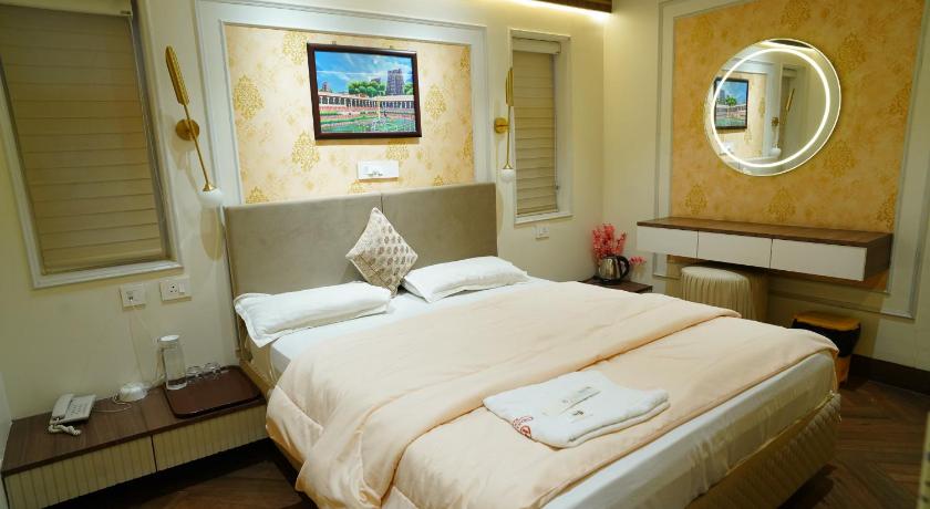 Kumaran Grand Luxury Rooms - image 12