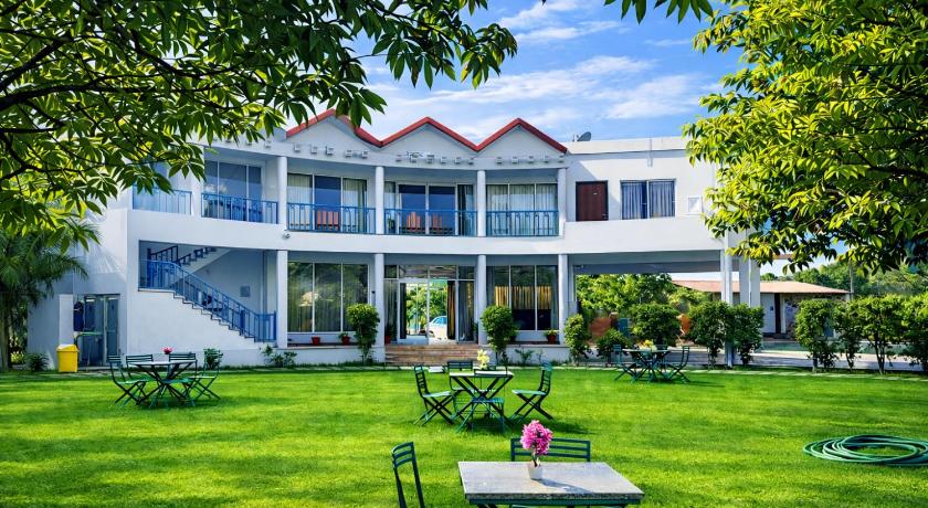 LAS CABANAS RESORT - image 9