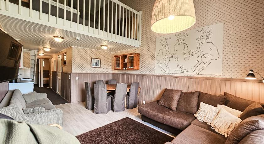 Image of Two Bedroom Apartment with Loft and Sauna 4