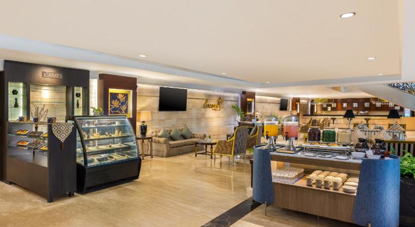 Aston Tropicana Hotel Bandung - image 9