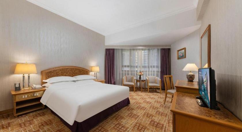 Century Plaza Hotel - image 33