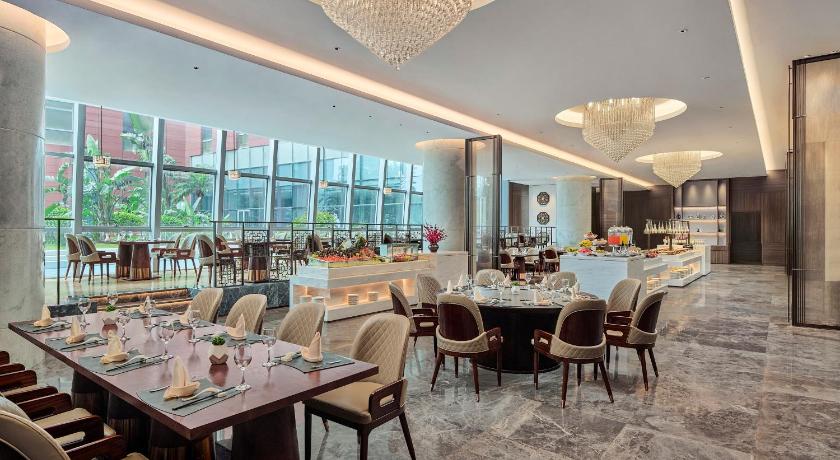 Guangzhou Baiyun International Convention Center LN Dongfang Hotel - image 11