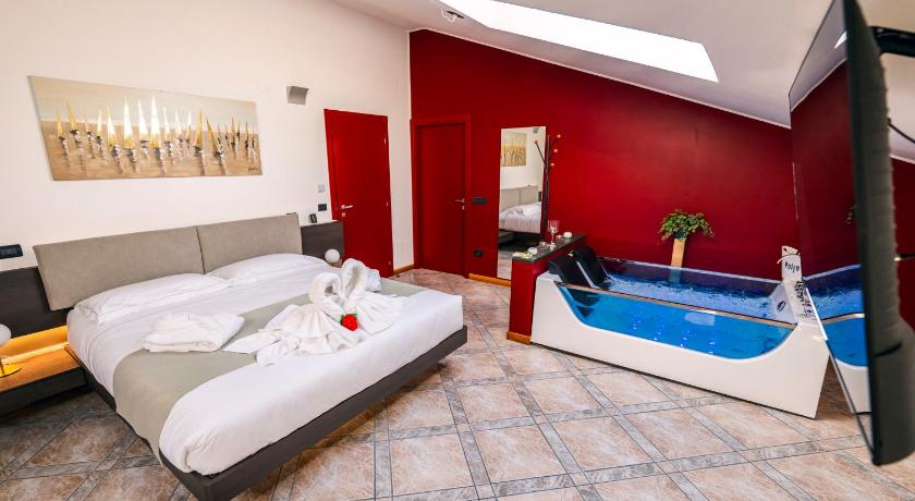 Attico Molinella Luxury Rooms