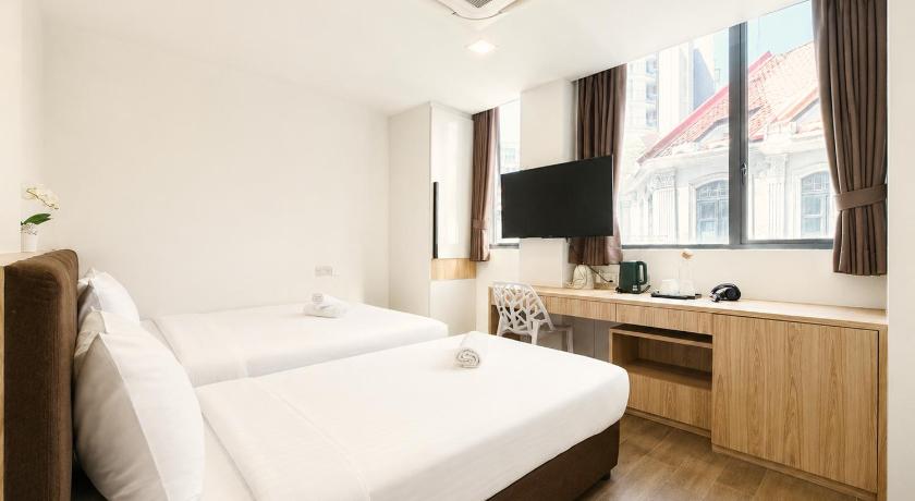 Image of Superior Triple Room 0