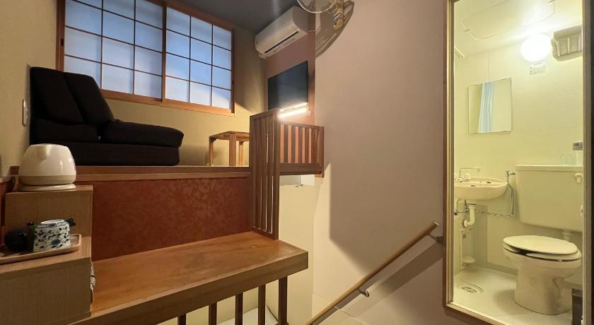 Image of Loft Single 1
