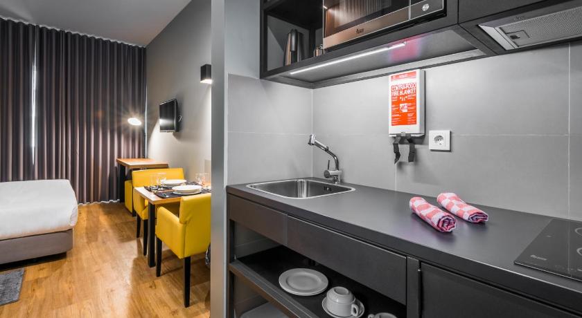 マデイラ島 Paraiso Turistic apartments 3つ星 ホテル プール