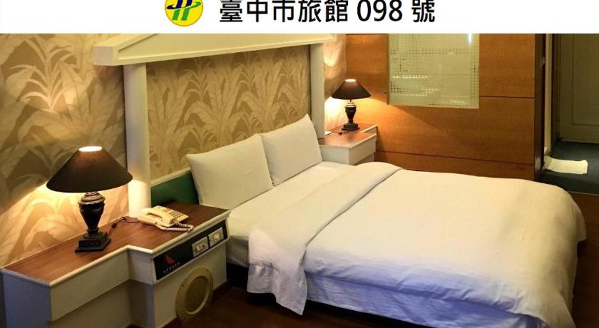 Zaw Jung Business Hotel - image 34