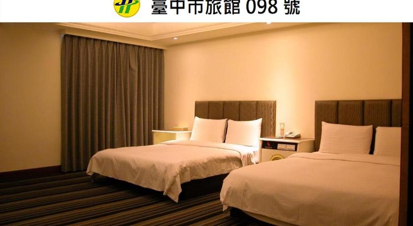 Zaw Jung Business Hotel - image 26