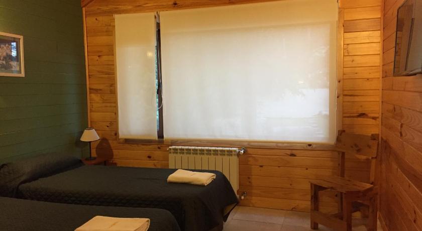 Image of Four-Bedroom House 17