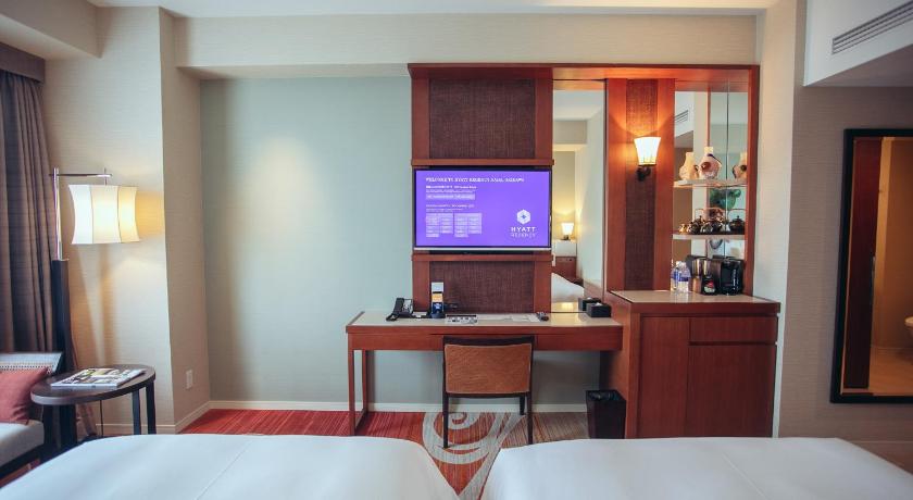 Image of Club Deluxe Twin 1