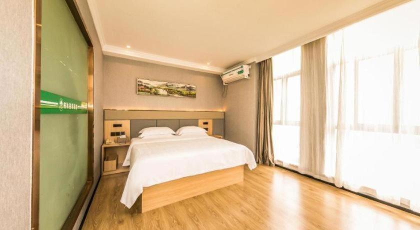 GreenTree Inn Hefei Binhu Exhibition Center Hotel - image 22