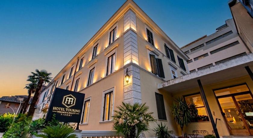 Hotel Touring Wellness & Beauty