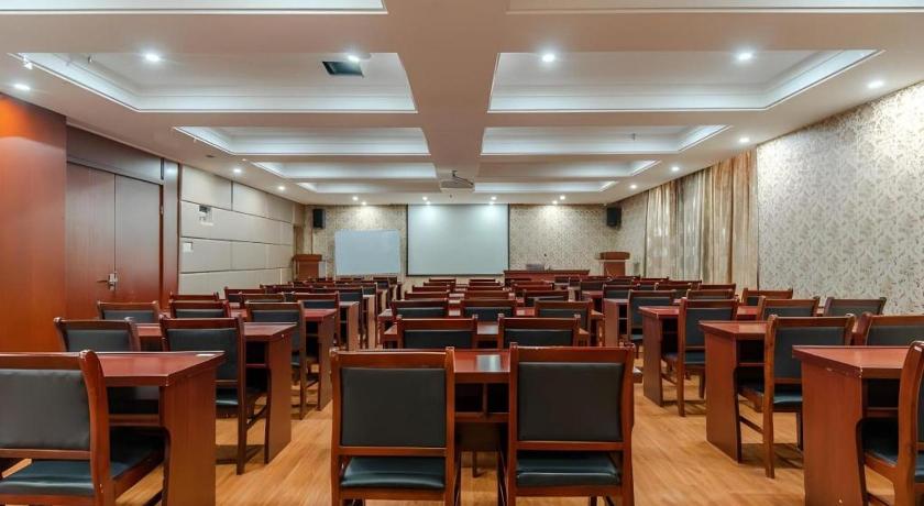 GreenTree Inn Hefei Binhu Exhibition Center Hotel - image 41
