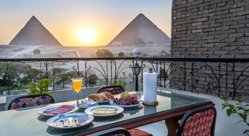 Pyramids View Inn - image 6