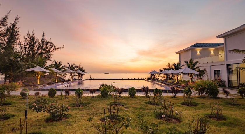 La Costa Resort Quy Nhon - image 4
