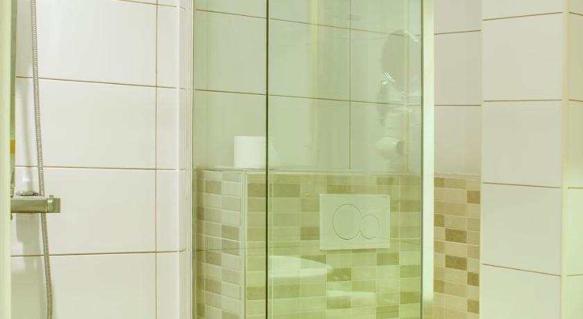Q-Inn Boutique Hotel photo
