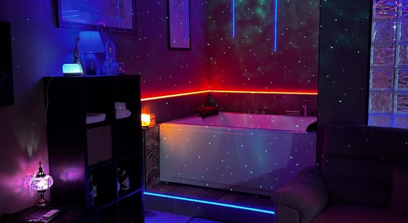 TownHouse Piraino SUITE SPA BENESSERE