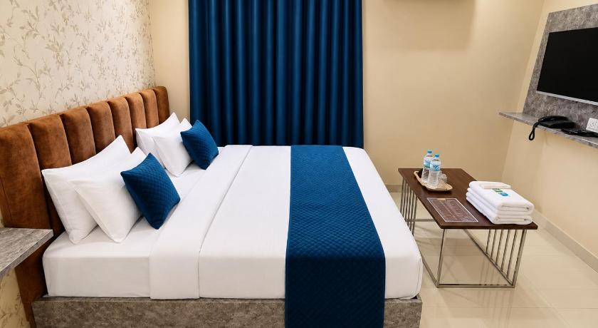 Hotel Pratham Inn - image 18