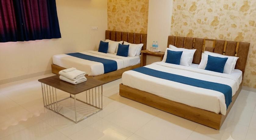 Hotel Pratham Inn - image 25