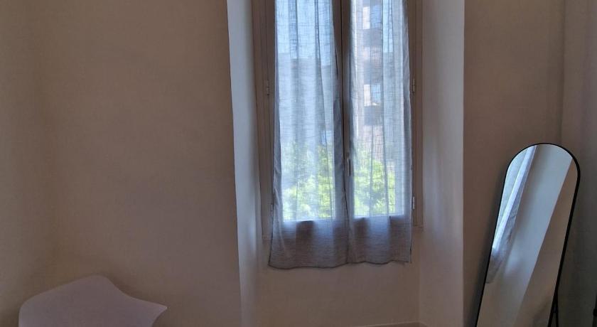Monza LuLi's Home Apartment
