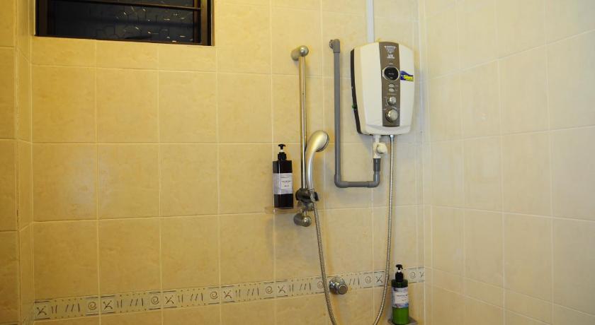 GRAYHAUS Guest House photo