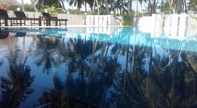 Nirvana Beach Boutique Hotel photo
