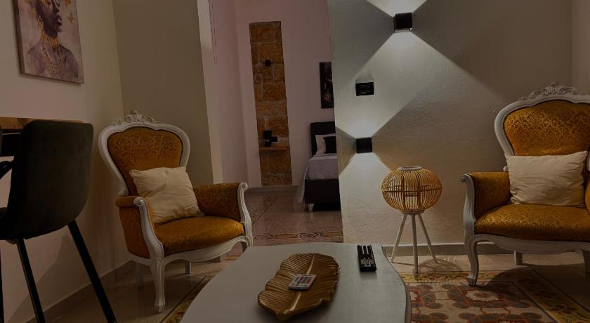 Pietra Antica - HeritageSuite