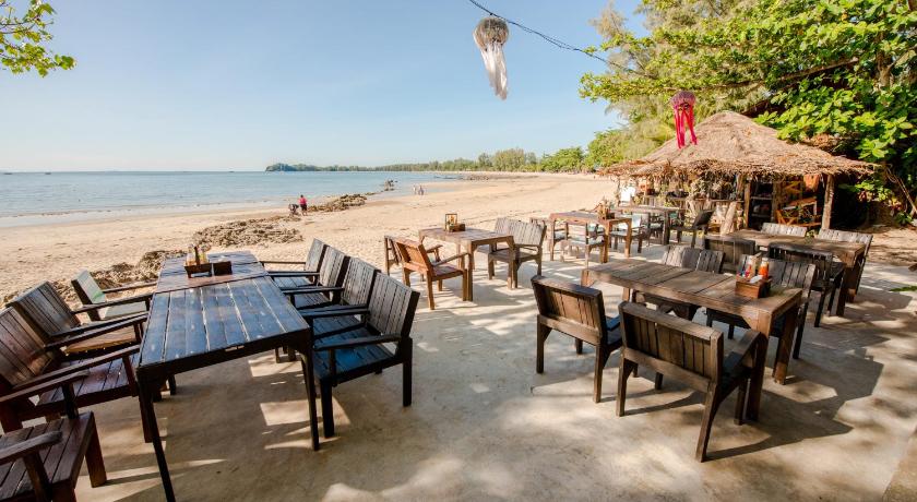 Banana Beach Resort - image 39
