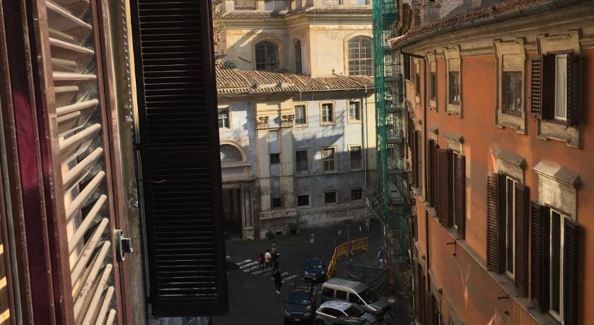 Pantheon Old Suite - main image