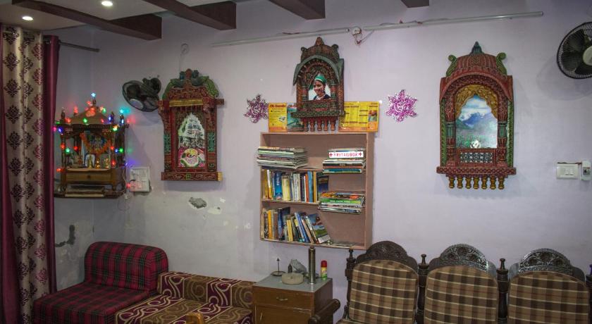 Hotel Golden Crown photo