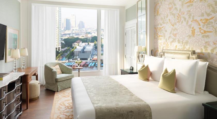 Image of Chao Phraya Suite King 1
