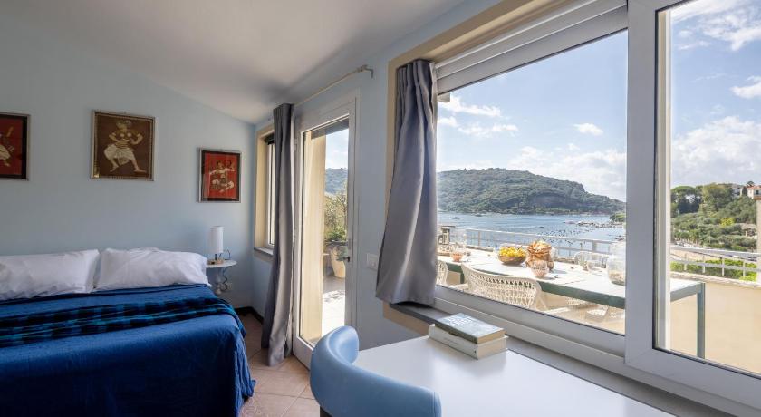 Maison Portovenere - Palmaria View Bright wide apartment overlooking the sea for 5 guests - Stunning