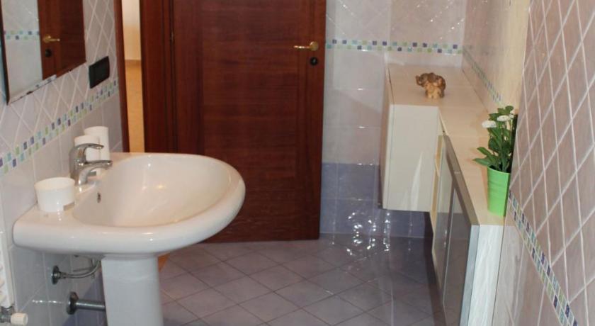 Image of Two-Bedroom Apartment 3
