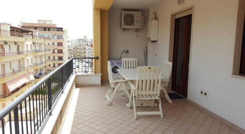 Image of Two-Bedroom Apartment 5