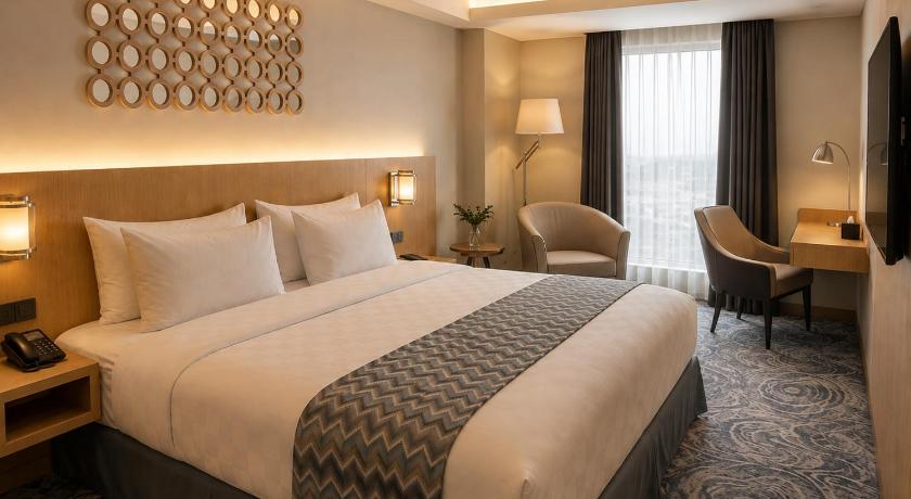 Image of Deluxe King Bed 1