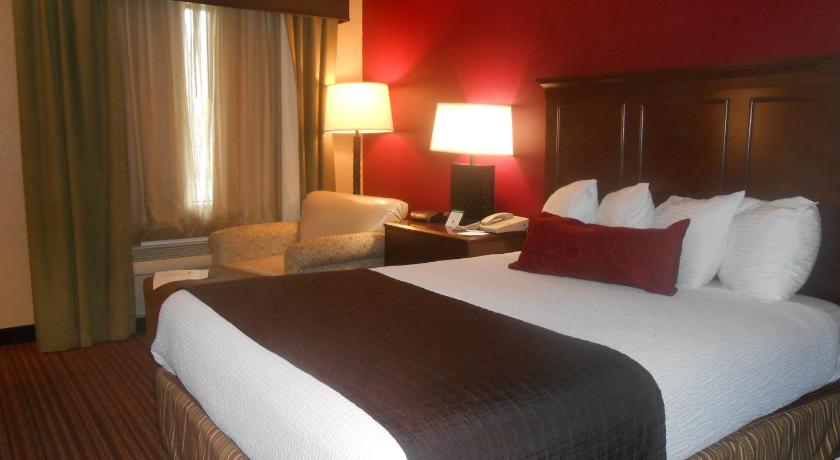 Quality Inn & Suites photo
