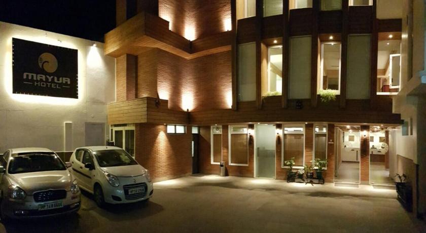 Mayur Hotel Bar And Restaurant — Hotel in Shimla