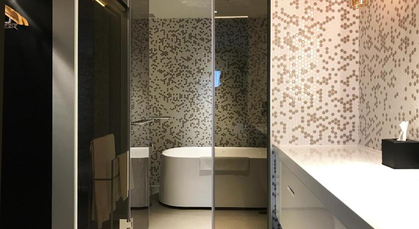 Image of Executive Deluxe Suite 2