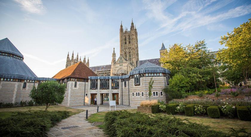 Canterbury Cathedral Lodge photo