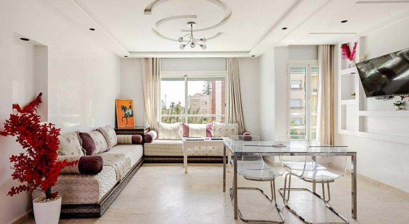 Apartment - Downtown & Beach 1 min walk - Wi-Fi