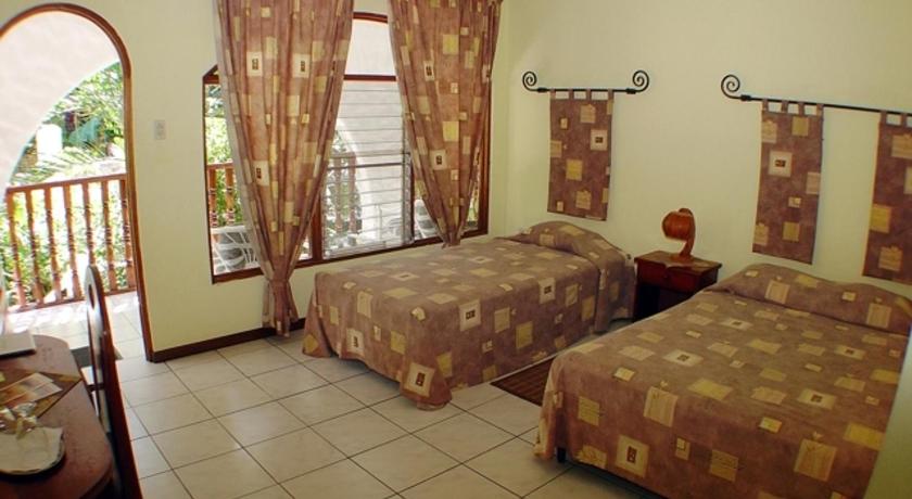 Image of Standard Triple Room 1