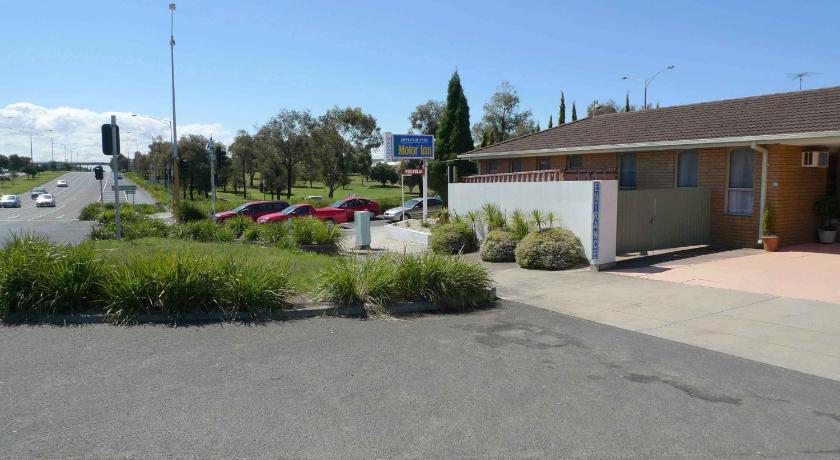 Rippleside Park Motor Inn photo