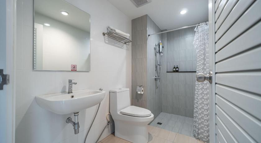 Image of Standard Twin Room 1