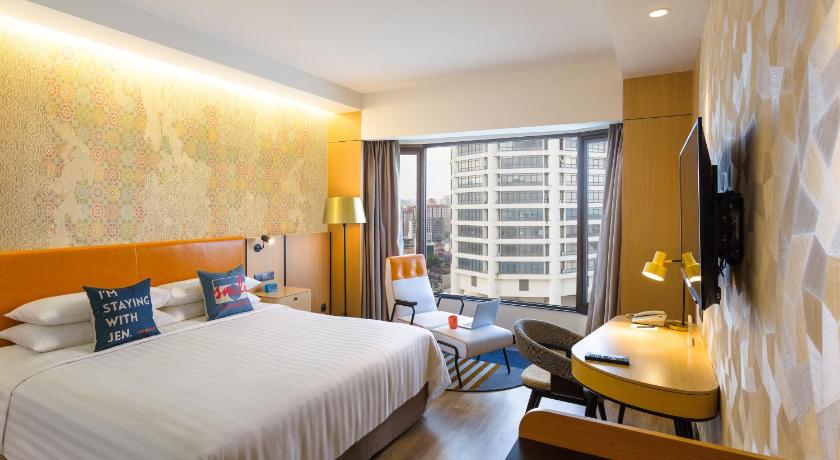 Image of Deluxe Room 1 King 3