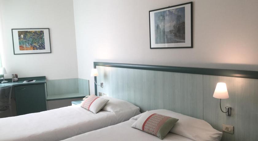 Divvietīgs numurs (2&nbsp;gultas) (Twin Room) attēls 1